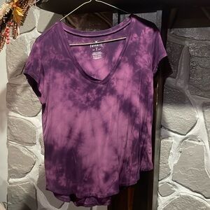 American Eagle the die T-Shirt.